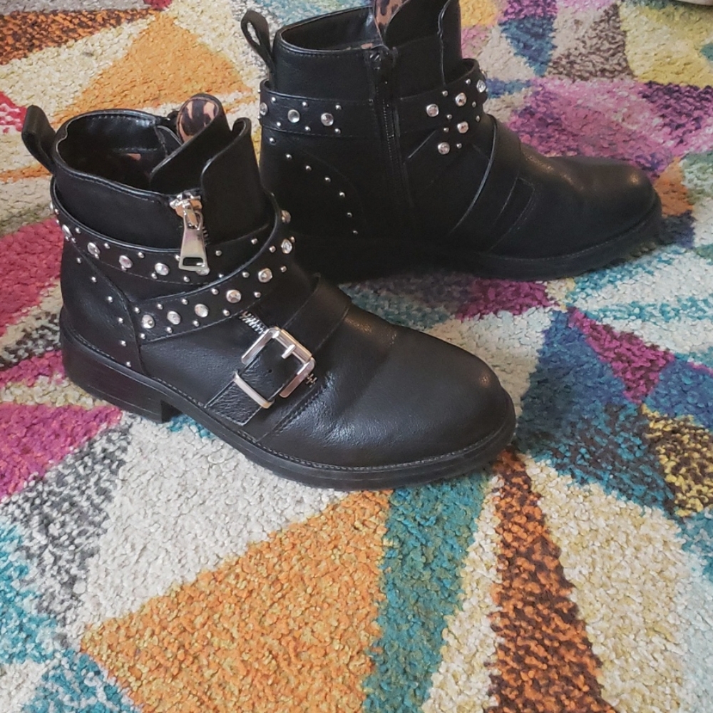 Kids boots